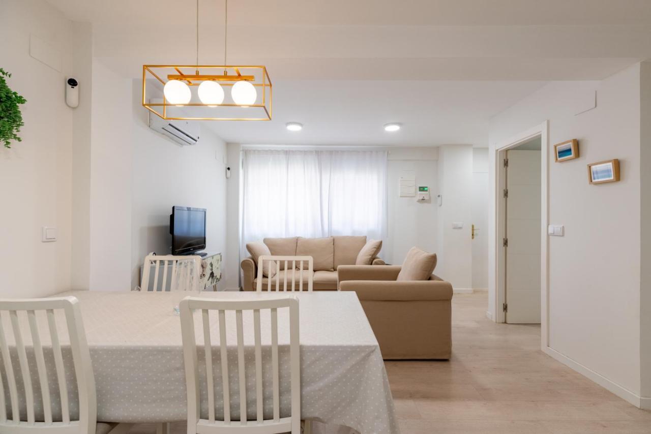 Whitey Aparment In Triana Apartment Севиля Екстериор снимка