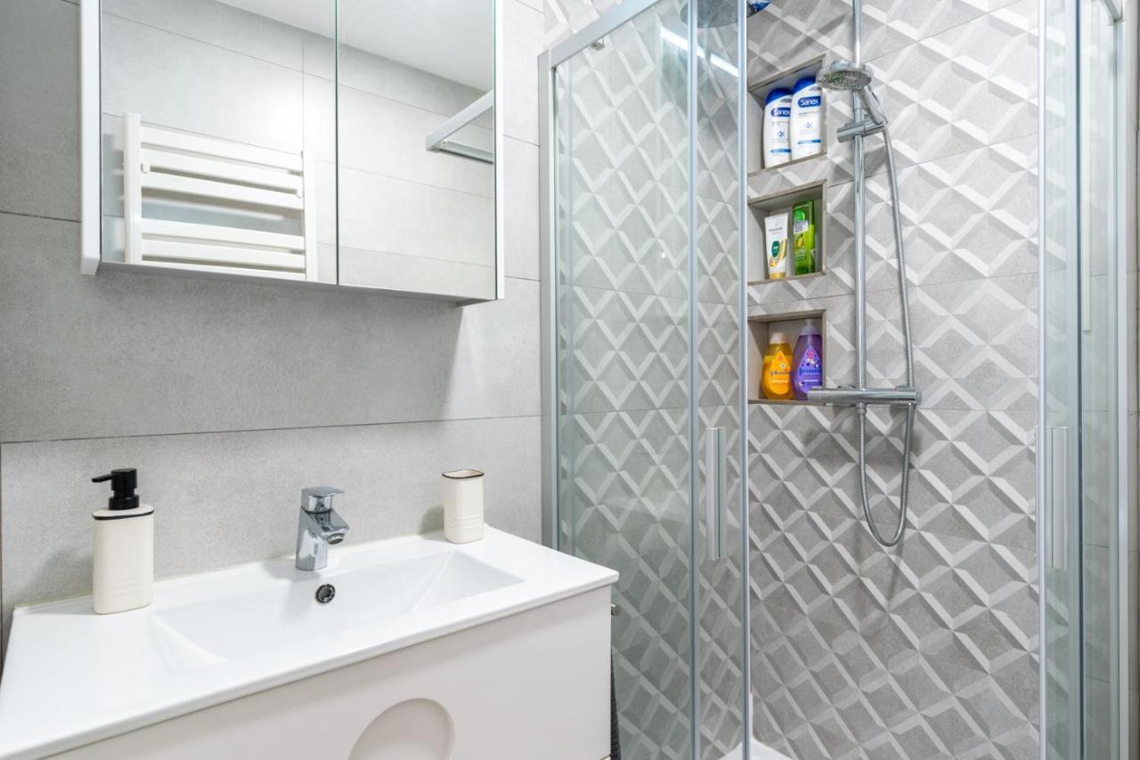 Whitey Aparment In Triana Apartment Севиля Екстериор снимка